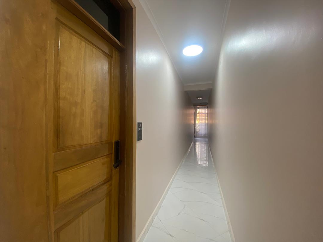 XoSuites Hotel Corridor